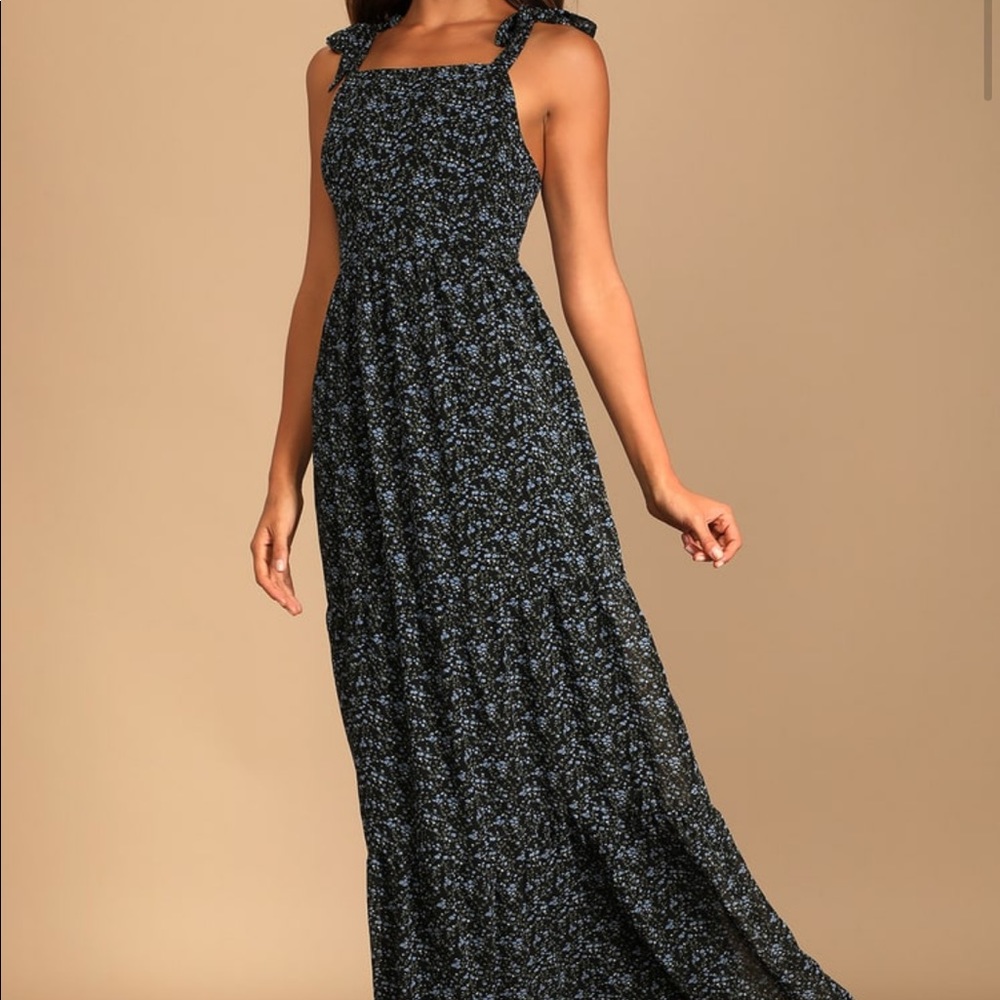 Lulu’s Glad to Meet You Black Floral Print Tie-Strap Tiered Maxi Dress